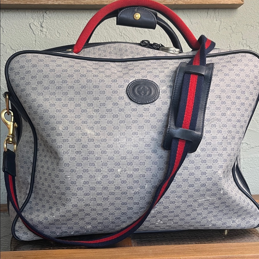 Gucci Men's Briefcase with Gray and Red Design